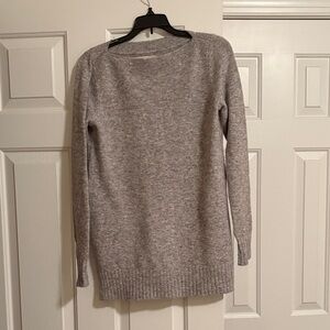 LOFT Heathered Gray Women's Sweater